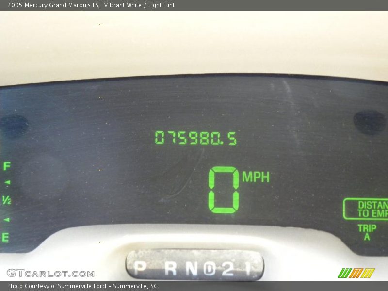 Vibrant White / Light Flint 2005 Mercury Grand Marquis LS