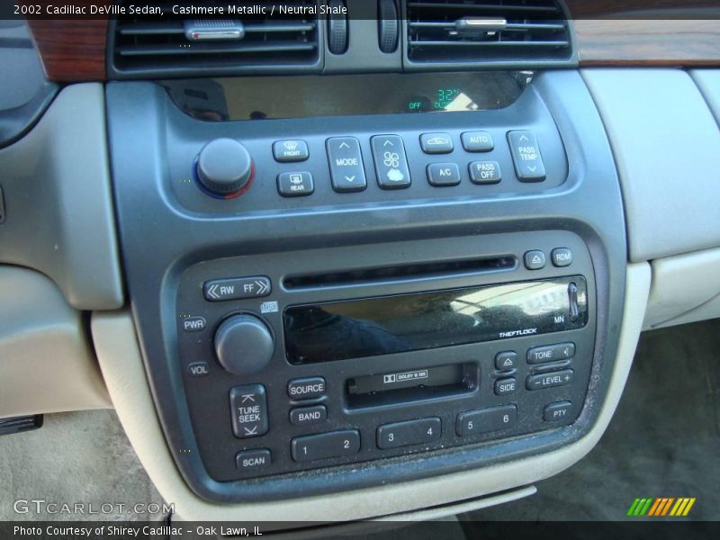 Cashmere Metallic / Neutral Shale 2002 Cadillac DeVille Sedan