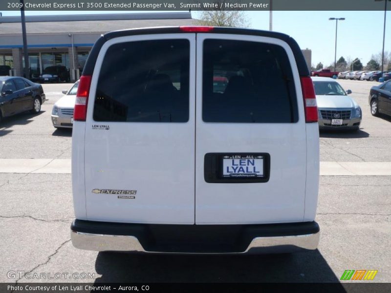 Summit White / Medium Pewter 2009 Chevrolet Express LT 3500 Extended Passenger Van