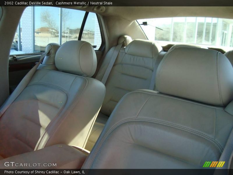 Cashmere Metallic / Neutral Shale 2002 Cadillac DeVille Sedan