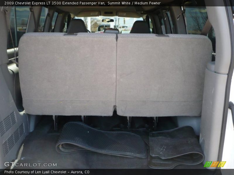 Summit White / Medium Pewter 2009 Chevrolet Express LT 3500 Extended Passenger Van
