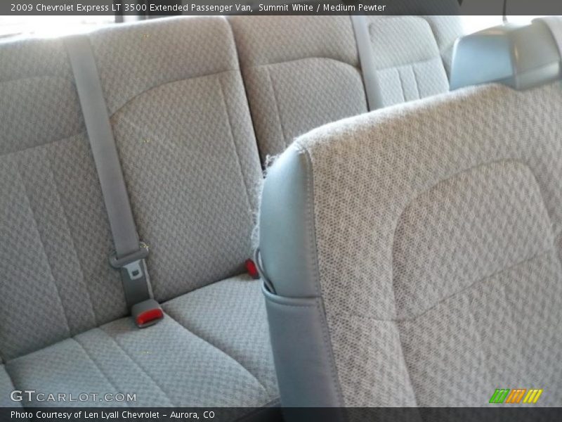 Summit White / Medium Pewter 2009 Chevrolet Express LT 3500 Extended Passenger Van