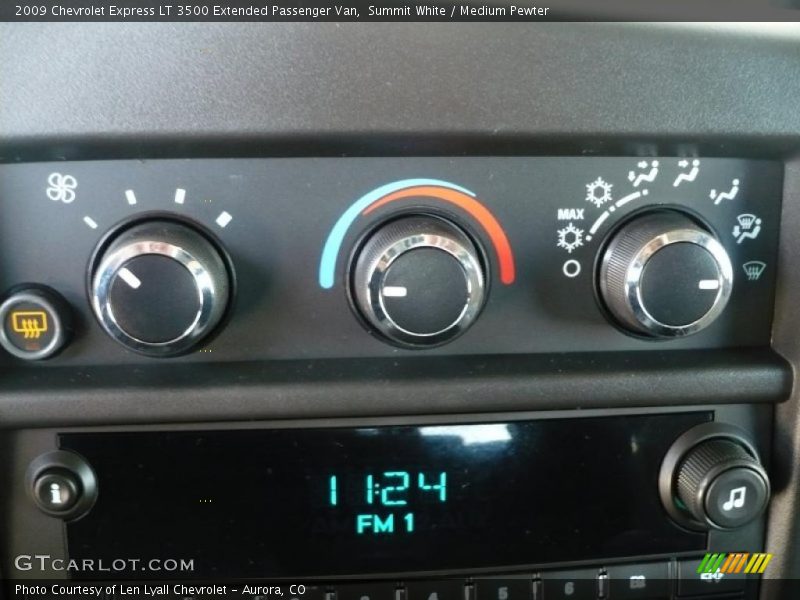 Summit White / Medium Pewter 2009 Chevrolet Express LT 3500 Extended Passenger Van