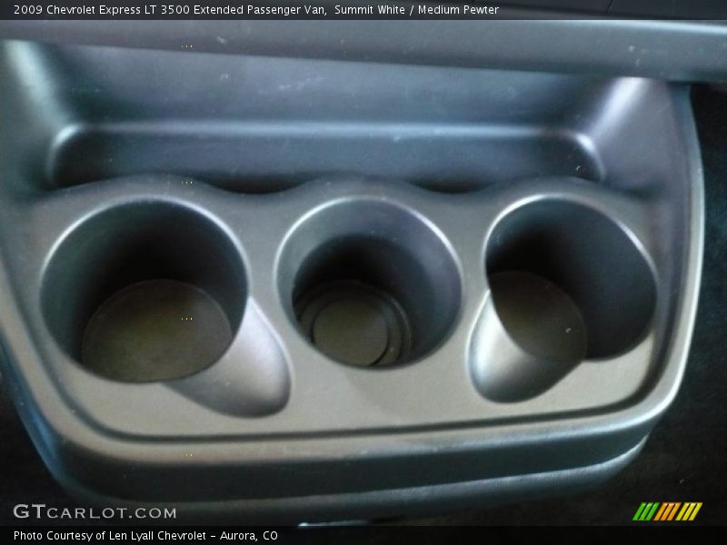 Summit White / Medium Pewter 2009 Chevrolet Express LT 3500 Extended Passenger Van