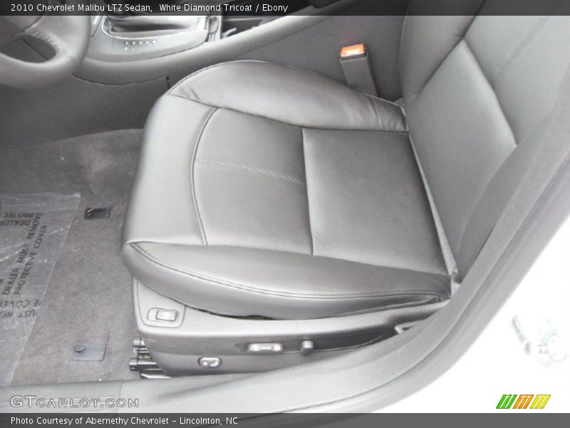 White Diamond Tricoat / Ebony 2010 Chevrolet Malibu LTZ Sedan