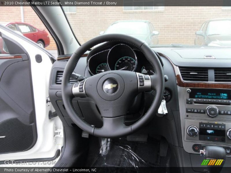 White Diamond Tricoat / Ebony 2010 Chevrolet Malibu LTZ Sedan