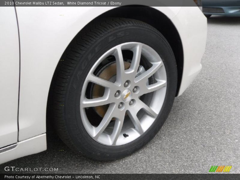 White Diamond Tricoat / Ebony 2010 Chevrolet Malibu LTZ Sedan