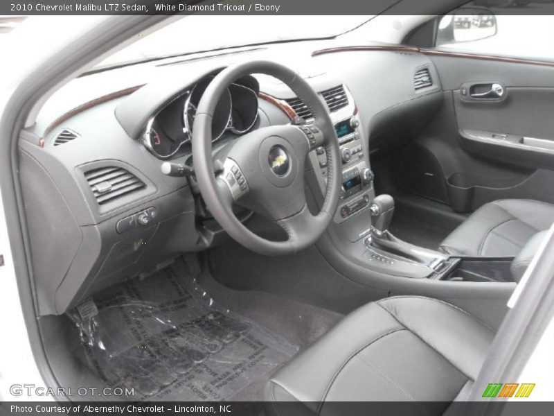 White Diamond Tricoat / Ebony 2010 Chevrolet Malibu LTZ Sedan