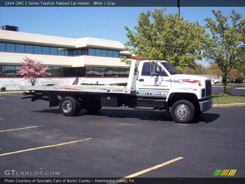 White / Gray 1994 GMC C Series TopKick Flatbed Car Hauler