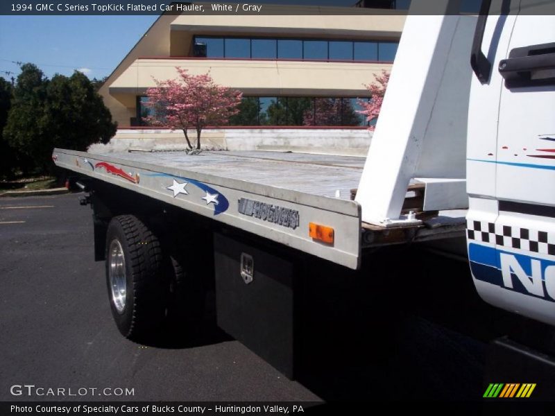 White / Gray 1994 GMC C Series TopKick Flatbed Car Hauler