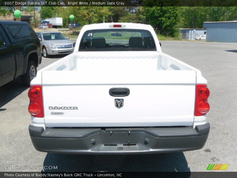 Bright White / Medium Slate Gray 2007 Dodge Dakota SXT Club Cab