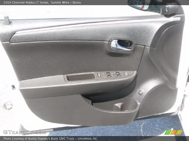 Summit White / Ebony 2009 Chevrolet Malibu LT Sedan