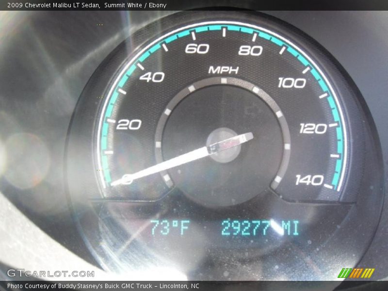 Summit White / Ebony 2009 Chevrolet Malibu LT Sedan