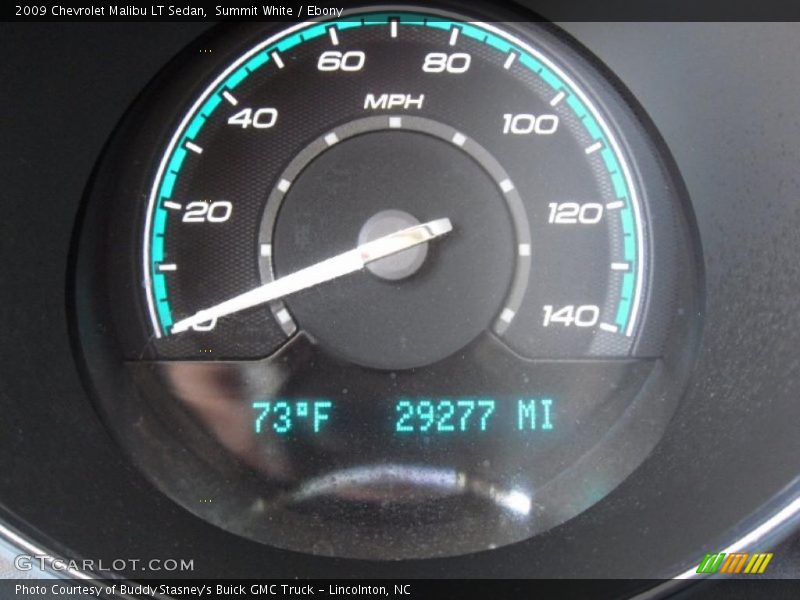 Summit White / Ebony 2009 Chevrolet Malibu LT Sedan