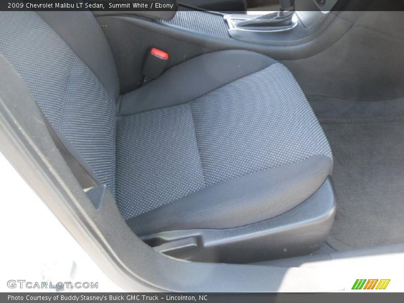Summit White / Ebony 2009 Chevrolet Malibu LT Sedan