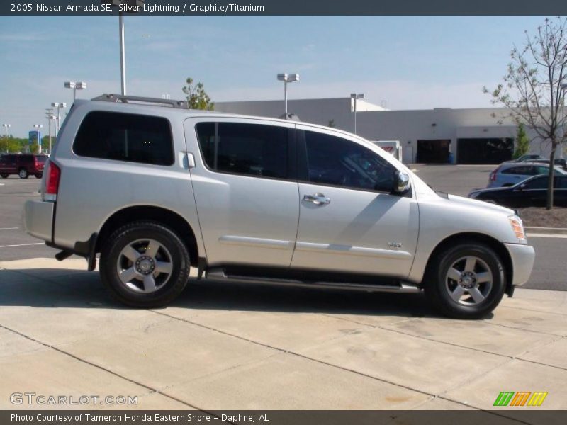 Silver Lightning / Graphite/Titanium 2005 Nissan Armada SE