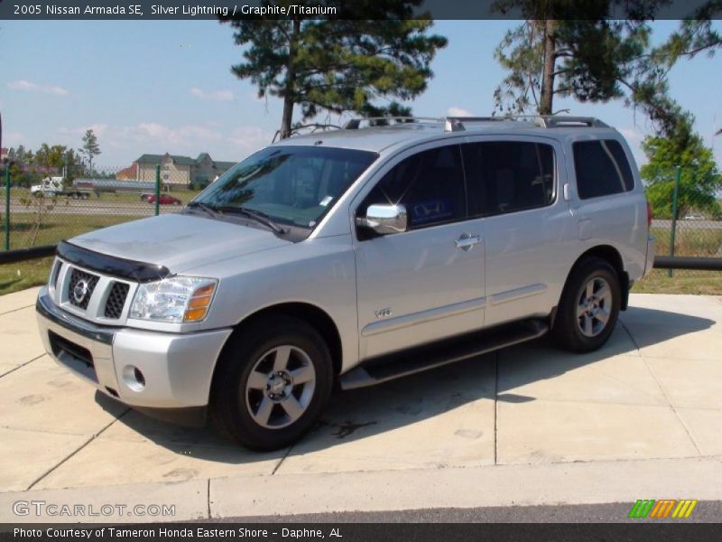 Silver Lightning / Graphite/Titanium 2005 Nissan Armada SE