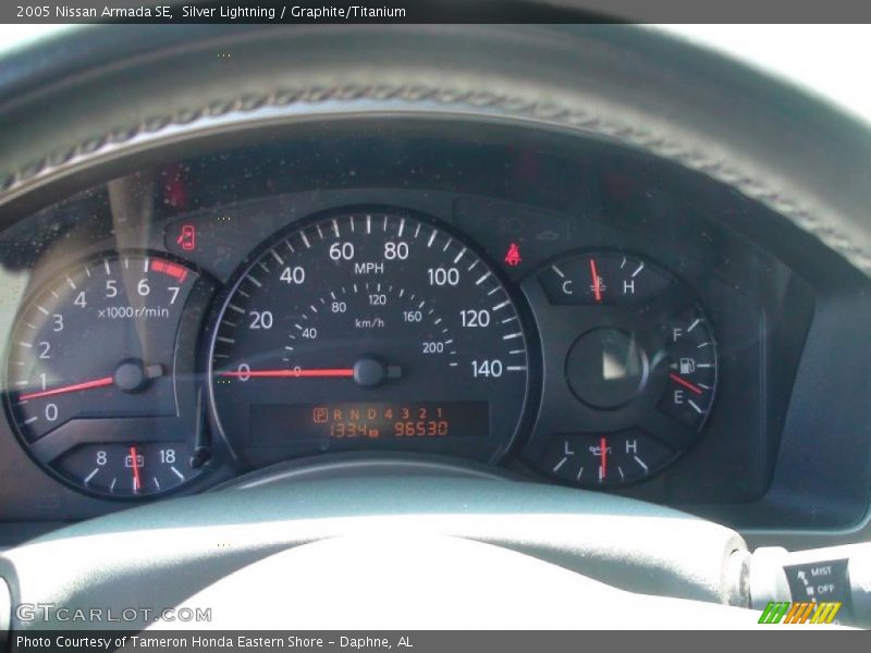Silver Lightning / Graphite/Titanium 2005 Nissan Armada SE