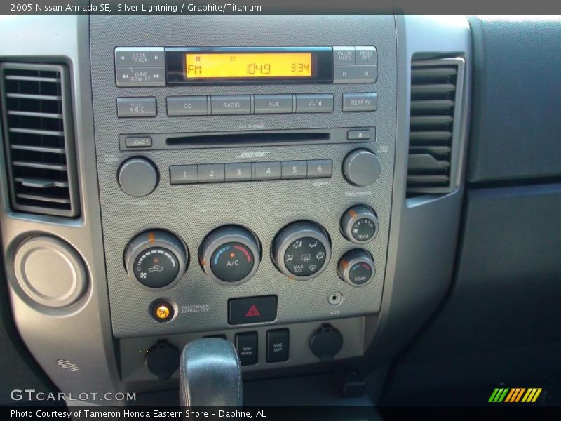 Silver Lightning / Graphite/Titanium 2005 Nissan Armada SE