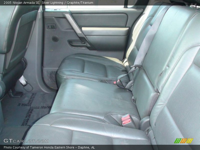 Silver Lightning / Graphite/Titanium 2005 Nissan Armada SE