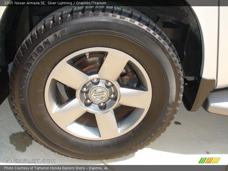 Silver Lightning / Graphite/Titanium 2005 Nissan Armada SE