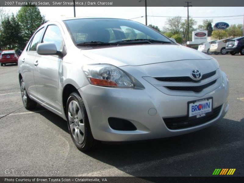 Silver Streak Mica / Dark Charcoal 2007 Toyota Yaris Sedan