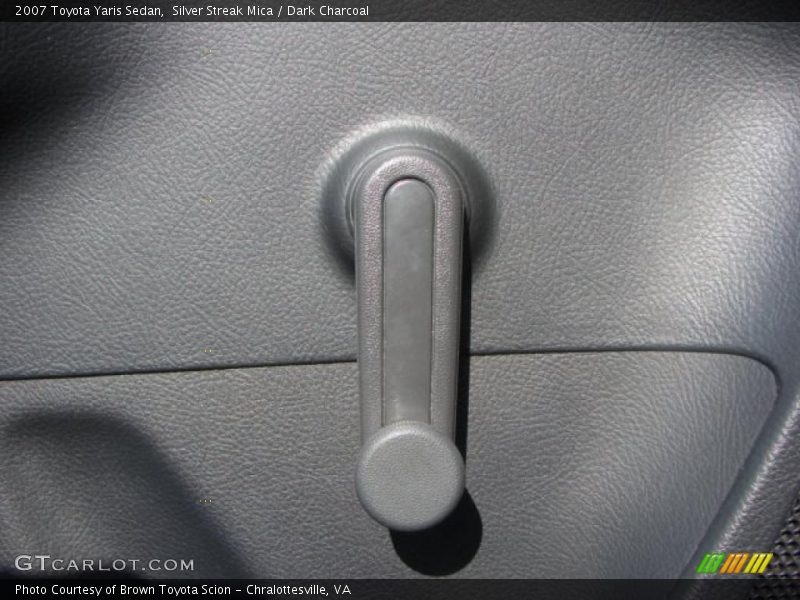 Silver Streak Mica / Dark Charcoal 2007 Toyota Yaris Sedan