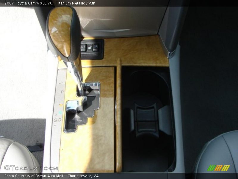 Titanium Metallic / Ash 2007 Toyota Camry XLE V6