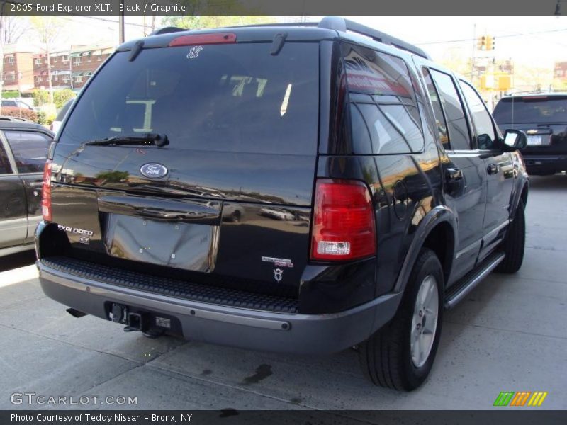Black / Graphite 2005 Ford Explorer XLT