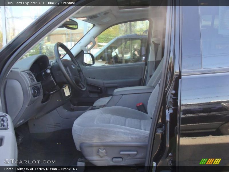 Black / Graphite 2005 Ford Explorer XLT