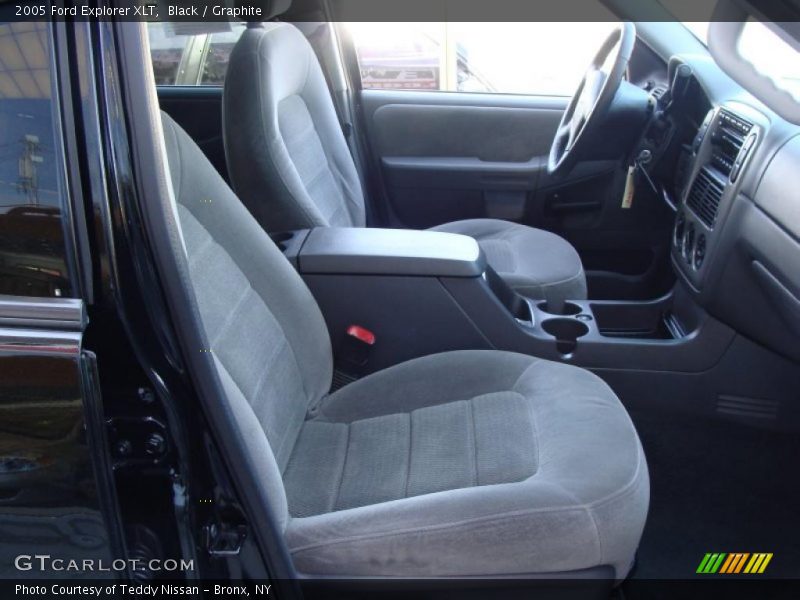 Black / Graphite 2005 Ford Explorer XLT