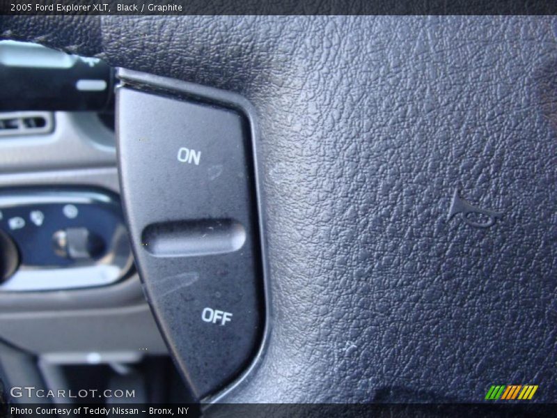 Black / Graphite 2005 Ford Explorer XLT