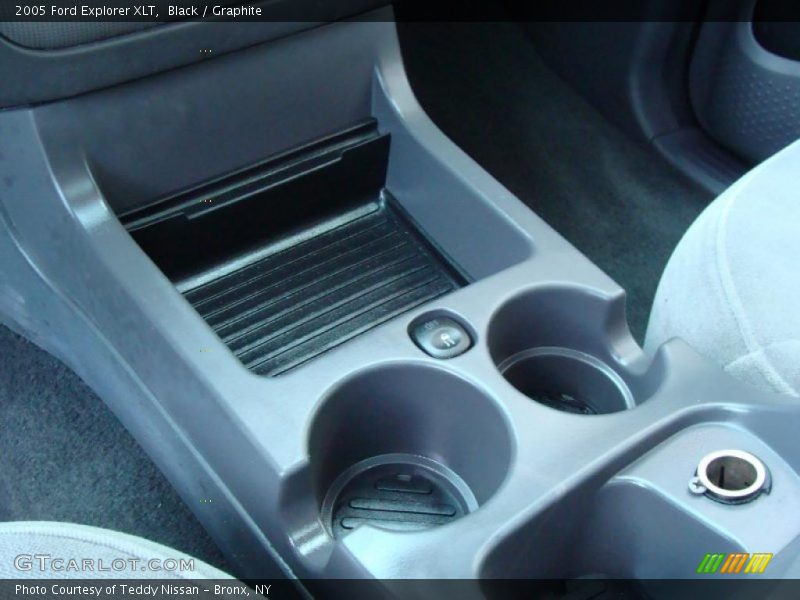 Black / Graphite 2005 Ford Explorer XLT