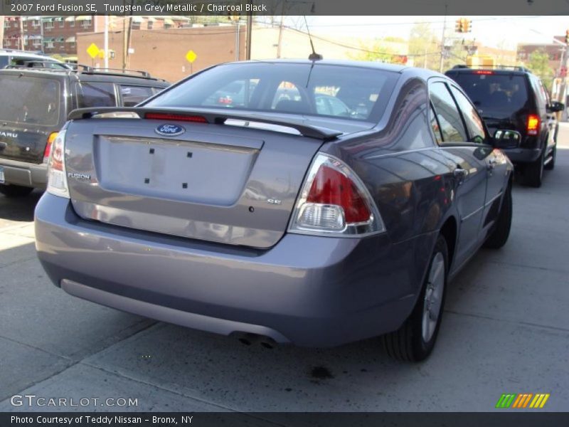 Tungsten Grey Metallic / Charcoal Black 2007 Ford Fusion SE