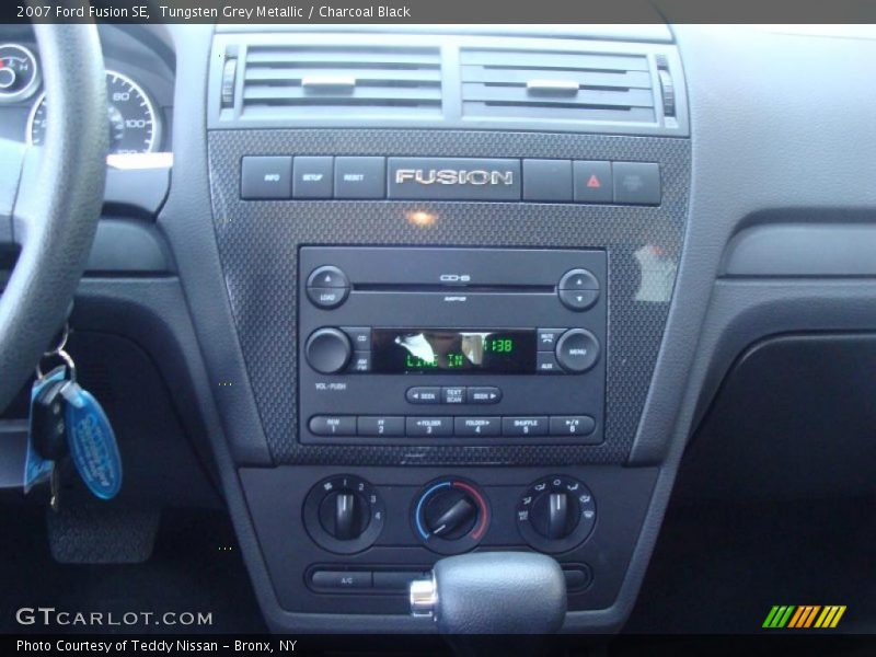 Tungsten Grey Metallic / Charcoal Black 2007 Ford Fusion SE