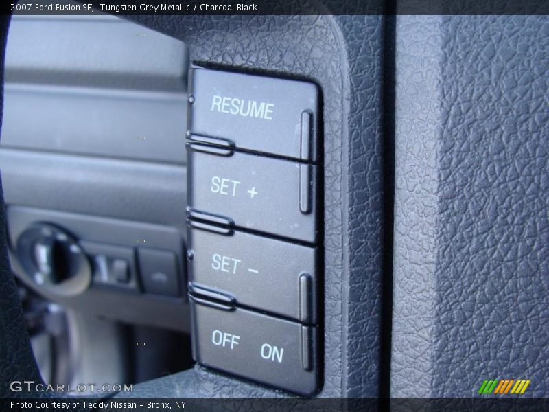 Tungsten Grey Metallic / Charcoal Black 2007 Ford Fusion SE