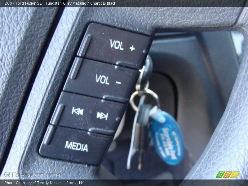 Tungsten Grey Metallic / Charcoal Black 2007 Ford Fusion SE