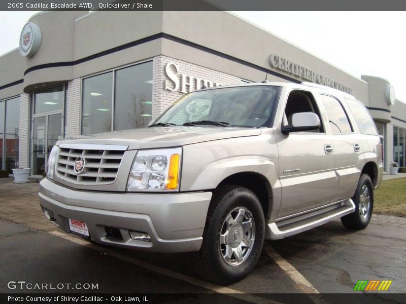 Quicksilver / Shale 2005 Cadillac Escalade AWD