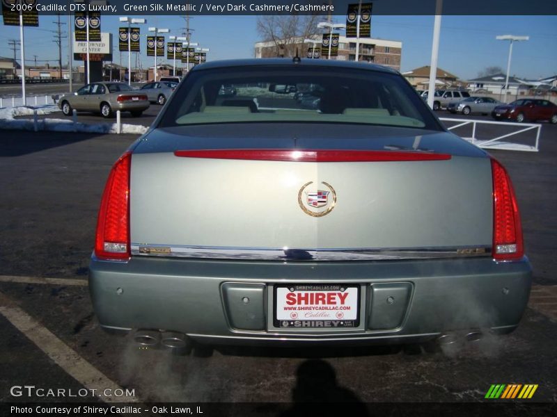 Green Silk Metallic / Very Dark Cashmere/Cashmere 2006 Cadillac DTS Luxury