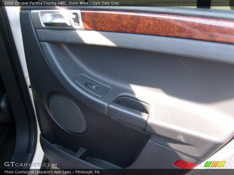 Stone White / Dark Slate Gray 2005 Chrysler Pacifica Touring AWD