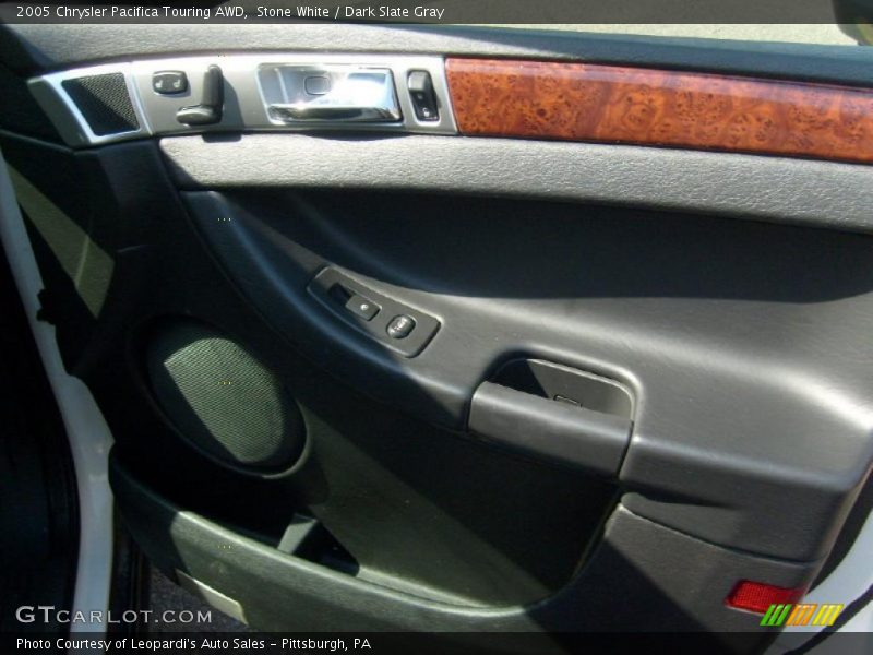 Stone White / Dark Slate Gray 2005 Chrysler Pacifica Touring AWD