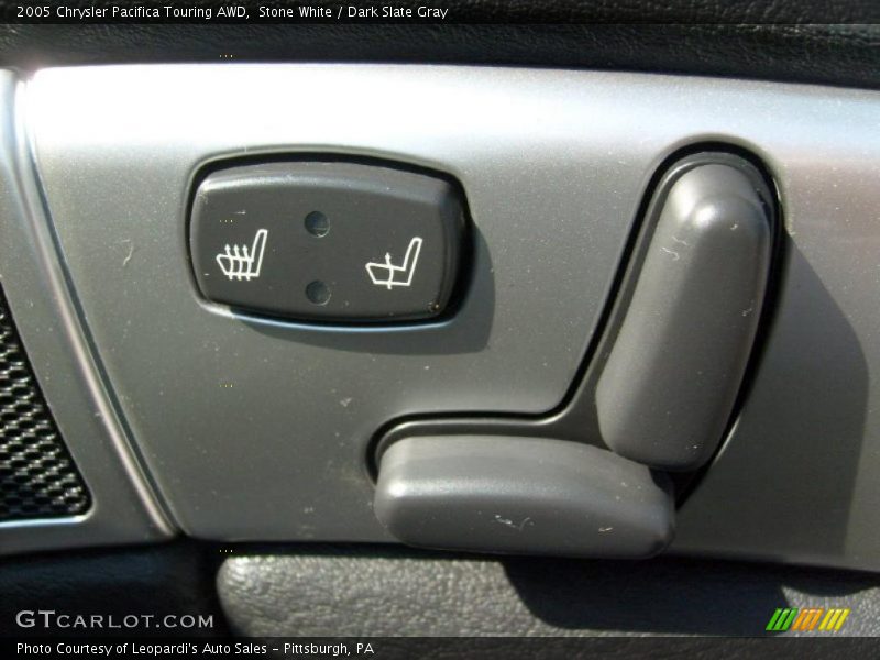 Stone White / Dark Slate Gray 2005 Chrysler Pacifica Touring AWD