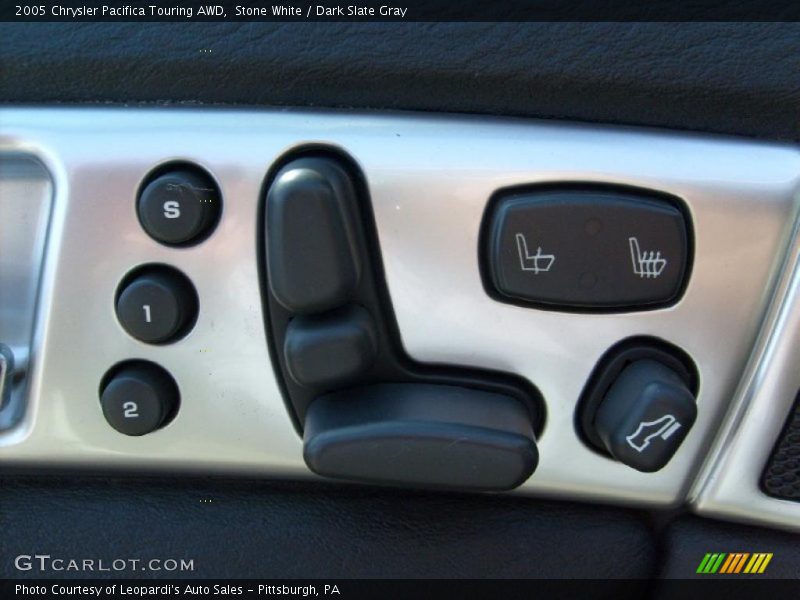Stone White / Dark Slate Gray 2005 Chrysler Pacifica Touring AWD