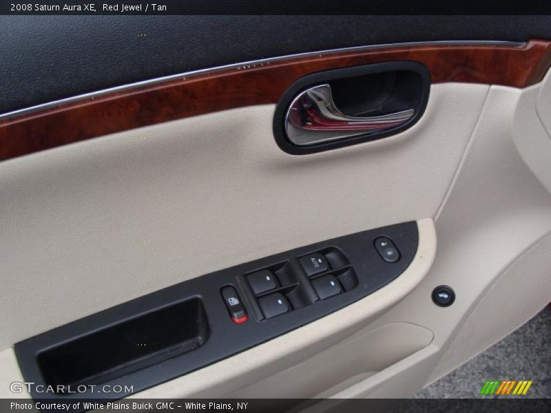 Red Jewel / Tan 2008 Saturn Aura XE
