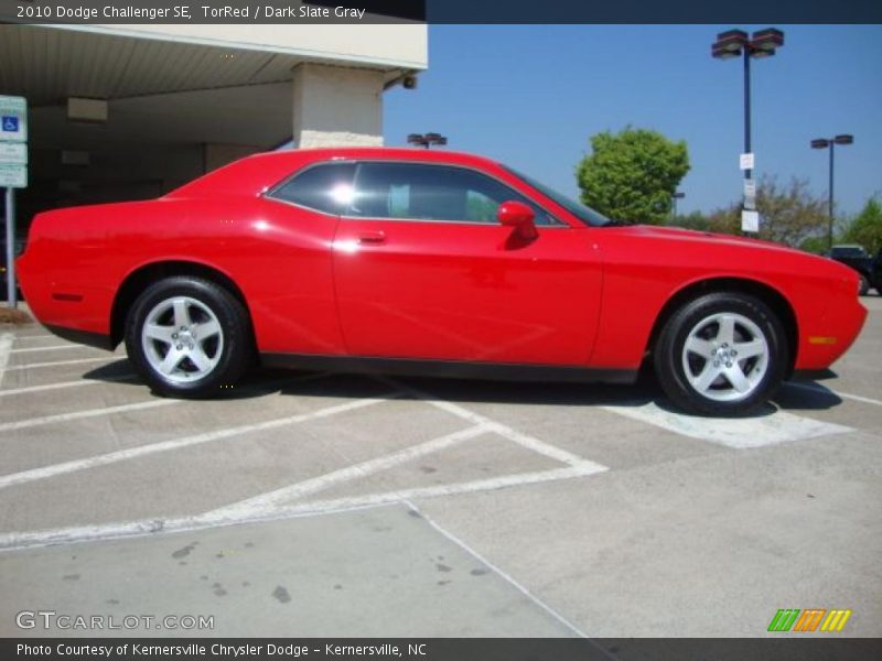 TorRed / Dark Slate Gray 2010 Dodge Challenger SE