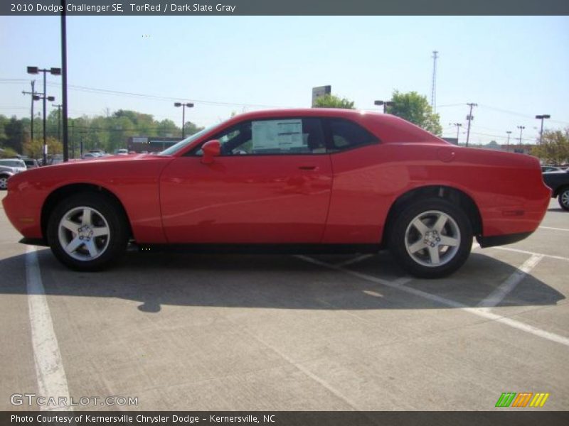 TorRed / Dark Slate Gray 2010 Dodge Challenger SE