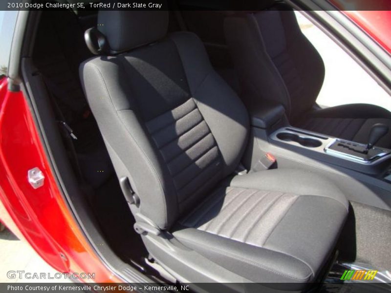 TorRed / Dark Slate Gray 2010 Dodge Challenger SE