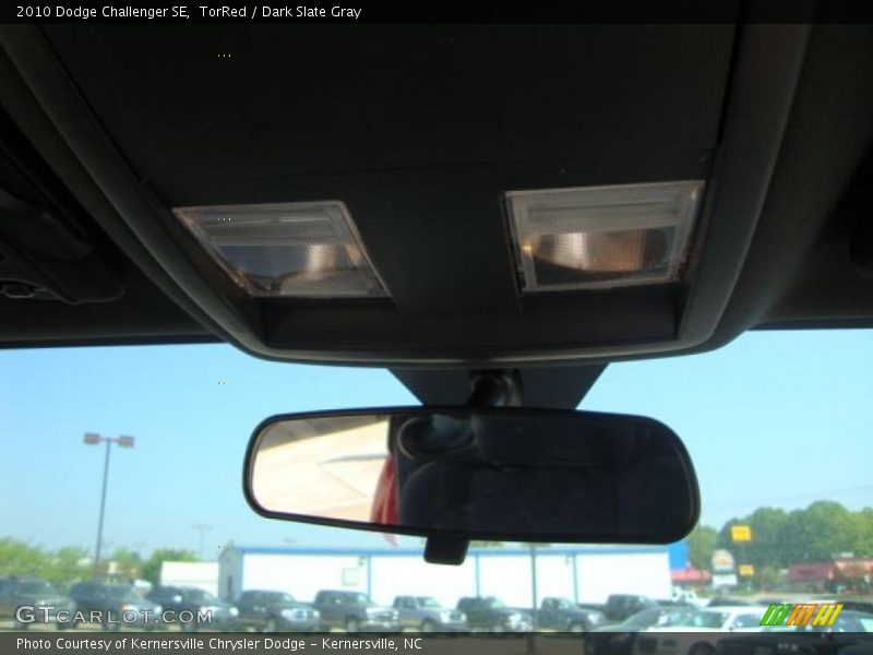TorRed / Dark Slate Gray 2010 Dodge Challenger SE