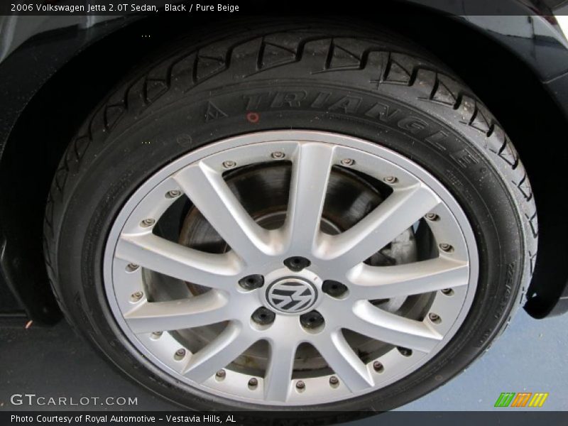 Black / Pure Beige 2006 Volkswagen Jetta 2.0T Sedan