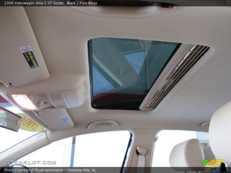 Black / Pure Beige 2006 Volkswagen Jetta 2.0T Sedan